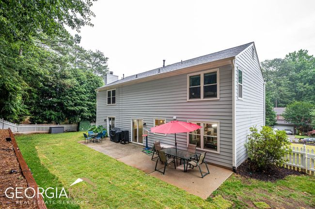 970 Cranberry Crk, House other with 4 bedrooms, 3 bathrooms and 2 parking in Roswell GA | Image 55