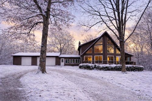 9902-9900 Thurman Oaks Rd, Valles Mines, MO, 63087-1324 | Card Image