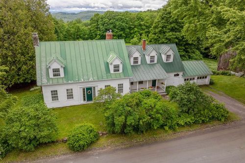 1051 Cross Rd, Strafford, VT, 05072-4405 | Card Image