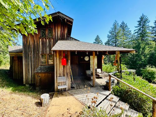 3820 Thomas Rd, Miranda, CA, 95553-9208 | Card Image