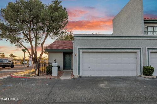 8702 N Shadow Ln, Peoria, AZ, 85345-8436 | Card Image
