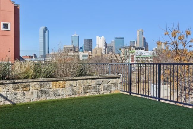 APT-403 - 1001 Belleview St, Condo with 2 bedrooms, 2 bathrooms and null parking in Dallas TX | Image 35