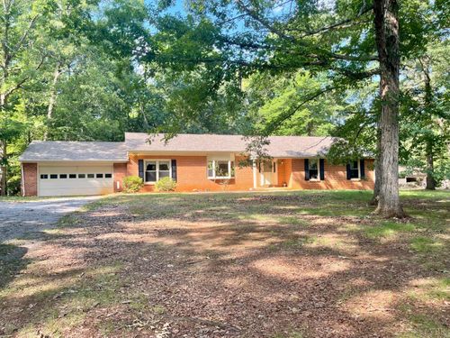 129 Foxwood Dr, Goode, VA, 24556-1002 | Card Image