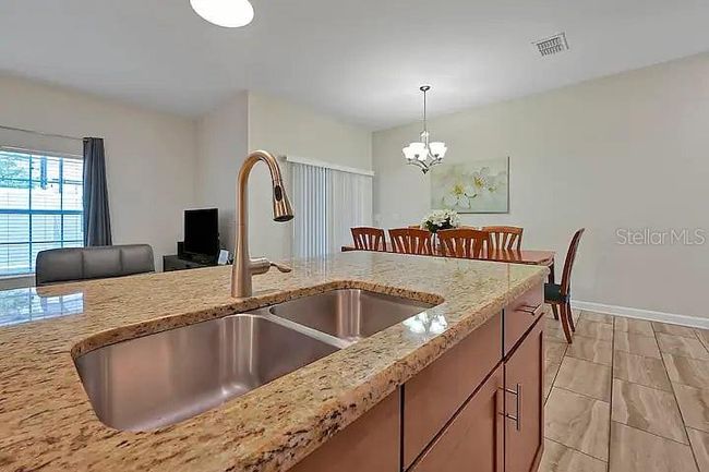 1581 Moon Valley Dr, Townhouse with 4 bedrooms, 3 bathrooms and null parking in CHAMPIONS GATE FL | Image 6