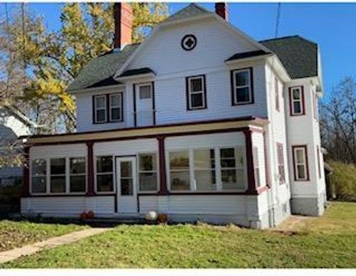 412 S Main St, Necedah, WI, 54646-8200 | Card Image