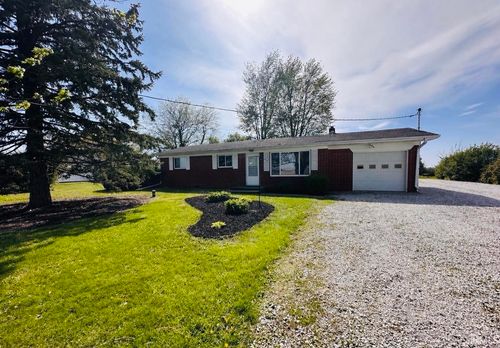 251 N 1100 E, Greentown, IN, 46936-8757 | Card Image