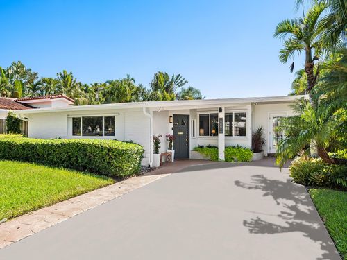 1900 Ne 19th St, Fort Lauderdale, FL, 33305-3204 | Card Image