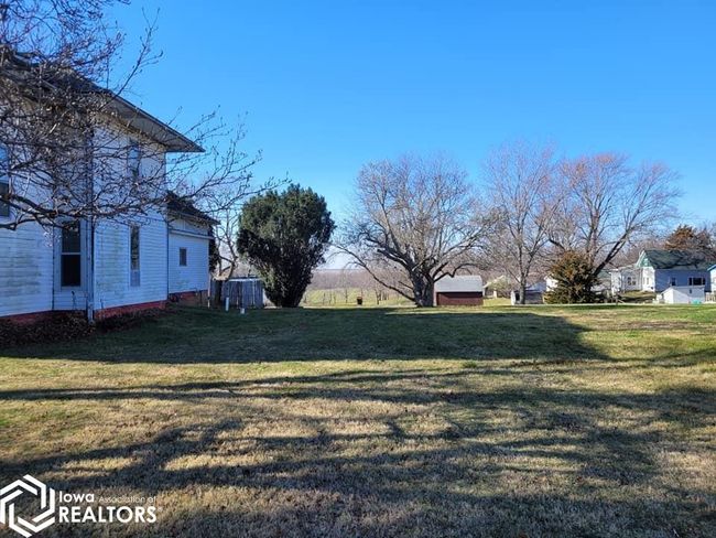 202 N West St, House other with 4 bedrooms, 2 bathrooms and null parking in Sigourney IA | Image 64