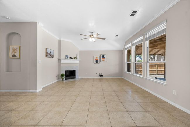 22022 Bridgestone Hawk Ct, House other with 3 bedrooms, 2 bathrooms and 2 parking in Spring TX | Image 14