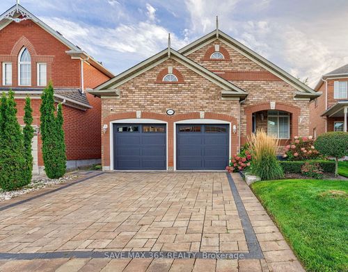 6862 Gooderham Estate Blvd, Mississauga, ON, L5W1B1 | Card Image