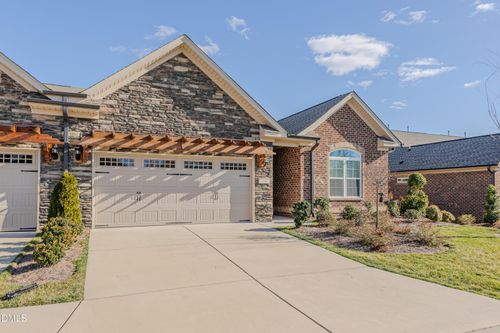 194 Dunvegan Ln, Burlington, NC, 27215-8580 | Card Image
