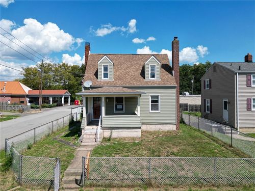2101 Barnsdale Ave, Mckeesport, PA, 15132-7606 | Card Image