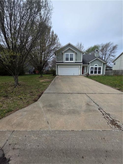 21793 Lincoln Ter, Spring Hill, KS, 66083-7531 | Card Image