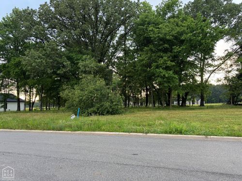 5701 Deer Valley Dr, Jonesboro, AR, 72404-7115 | Card Image