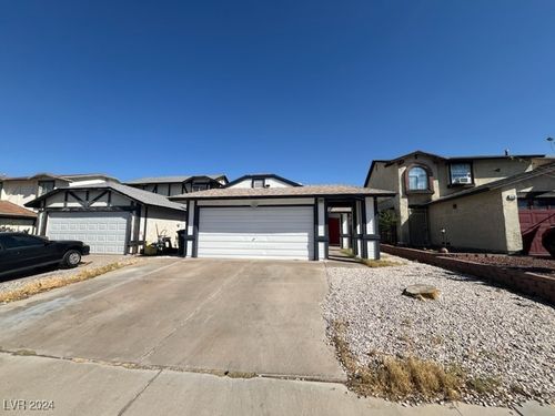 527 Holick Ave, Henderson, NV, 89011-4350 | Card Image