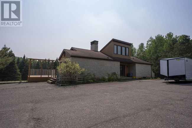 205 Demchuk Rd, Home with 3 bedrooms, 3 bathrooms and null parking in Thunder Bay ON | Image 31