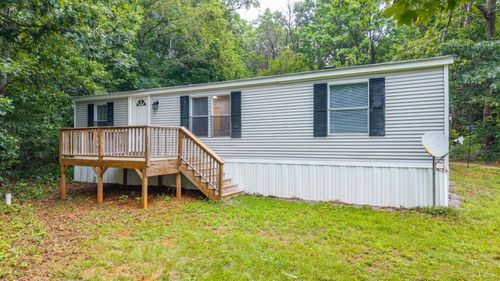 7032 Stage Road, Appomattox, VA, 24538 | Card Image