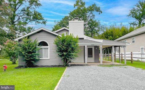 10984 Elm Dr, LUSBY, MD, 20657-2430 | Card Image