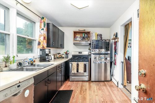 a24-245 Cherry Ave, Watertown, CT, 06795-2862 | Card Image