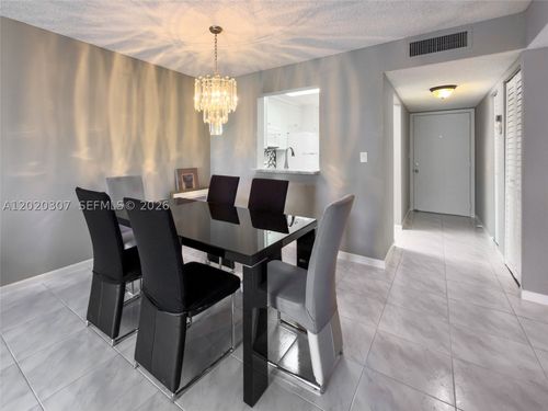 303-7145 Huntington Ln, Delray Beach, FL, 33446-2585 | Card Image
