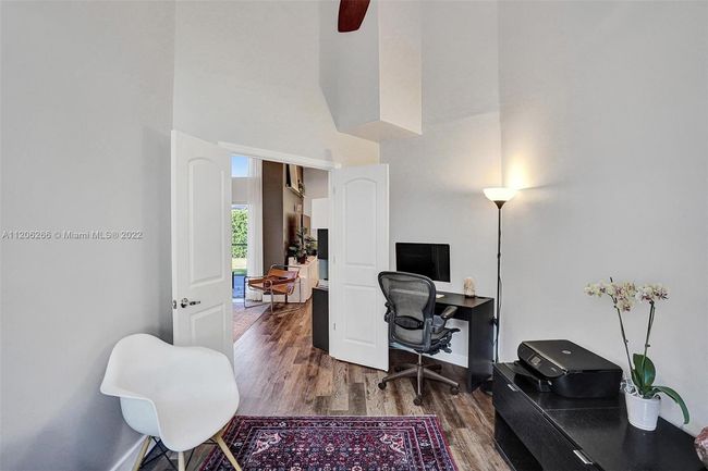 730 Bayside Ln, House other with 4 bedrooms, 3 bathrooms and null parking in Weston FL | Image 12