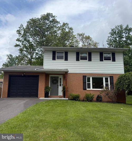14903 Viewcrest Rd Sw, CRESAPTOWN, MD, 21502-5828 | Card Image