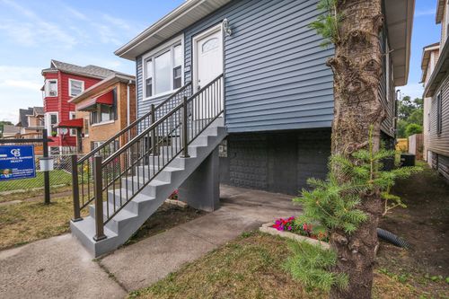 4019 Drummond St, East Chicago, IN, 46312-2850 | Card Image