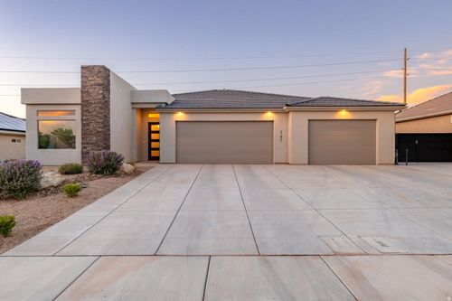 107 E 700 N, La Verkin, UT, 84745-7801 | Card Image