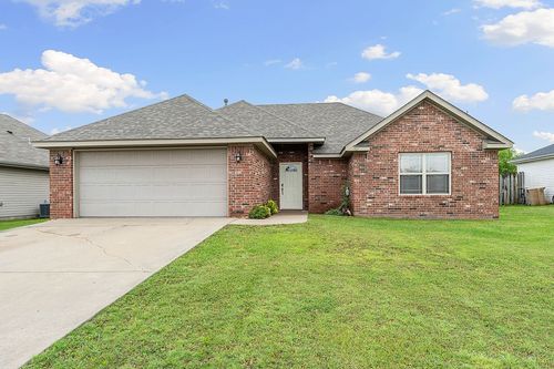 801 Sw Castlewood St, Bentonville, AR, 72712-8232 | Card Image