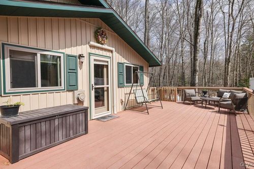 2035 Beaver Run Rd, Pocono Lake, PA, 18347-8217 | Card Image