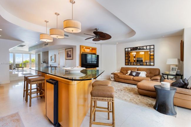 APT-174 - 201 Crandon Blvd, Townhouse with 4 bedrooms, 7 bathrooms and null parking in Key Biscayne FL | Image 24