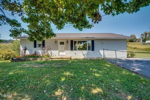 332 Deerlick Rd, Piney Flats, TN, 37686-3814 | Card Image