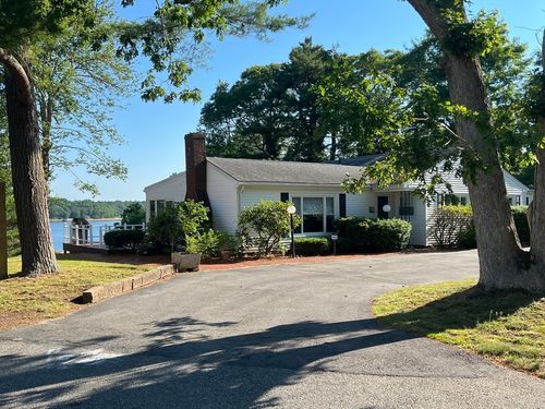 1 Kerna Dr, Bourne, MA, 02532-5663 | Card Image