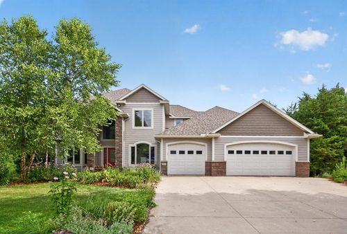 955 Cedar Point Ln Se, Oronoco, MN, 55960-2314 | Card Image