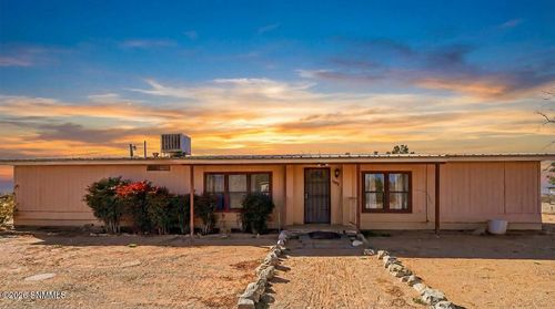 5235 Rich Place, Las Cruces, NM, 88012 | Card Image