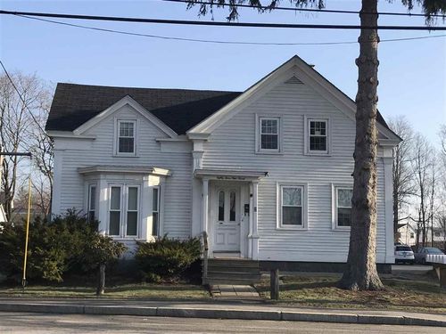 apt-2-83 Main St, Exeter, NH, 03833-2466 | Card Image