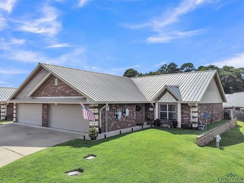 1711 Yosemite Way, Longview, TX, 75605-4273 | Card Image