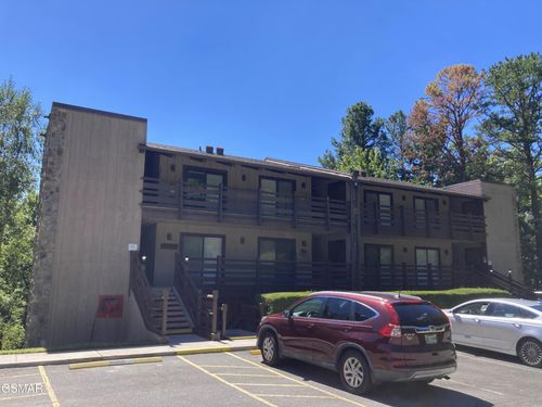 1013-1081 Cove Rd, Sevierville, TN, 37876-9299 | Card Image