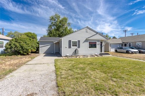 1611 Broadwater Ave, Billings, MT, 59102-5003 | Card Image