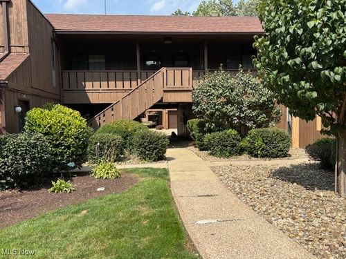 apt-h20-33803 Electric Blvd, Avon Lake, OH, 44012-1039 | Card Image