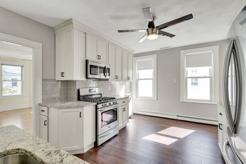 apt-3-105 Franklin St, Brookline, MA, 02445-6794 | Card Image
