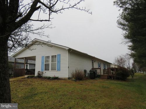 22 Wisteria Ct, NEW HOPE, PA, 18938-1518 | Card Image