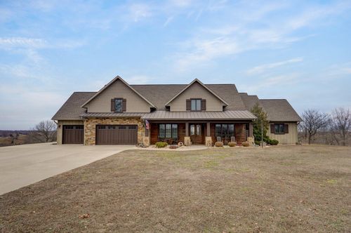 825 Legacy Farm Rd, Saddlebrooke, MO, 65630-3100 | Card Image
