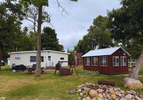 5589 Wildwood Ave, Isle, MN, 56342-9681 | Card Image