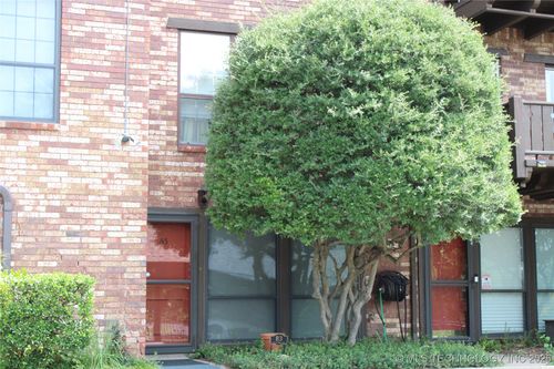 a404-2211 S Main St, Tulsa, OK, 74114-1169 | Card Image
