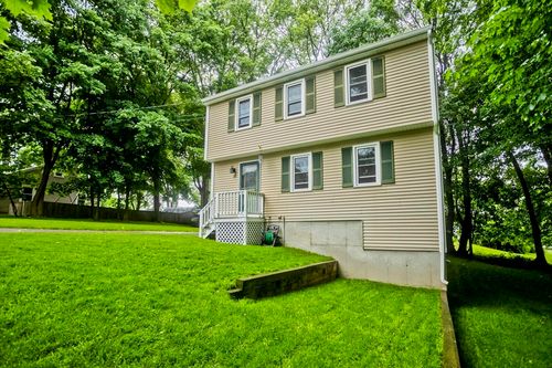 22 Porter St, Shirley, MA, 01464-2849 | Card Image