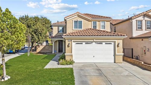 19826 Melissa Ln, Saugus, CA, 91350-5713 | Card Image