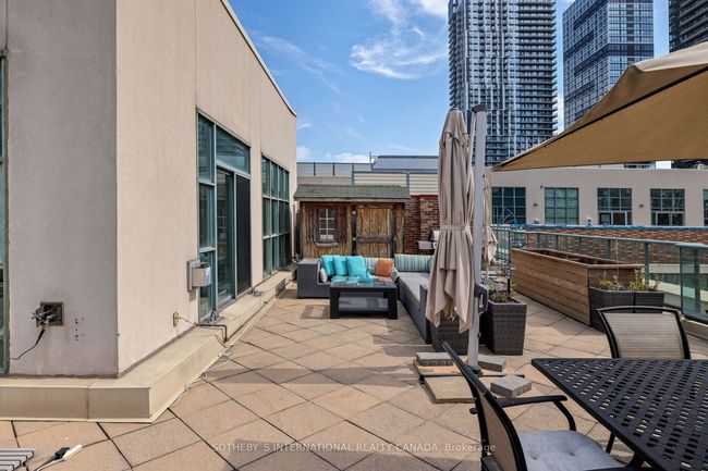 1 - 155 Dalhousie St, Condo with 2 bedrooms, 3 bathrooms and 2 parking in Toronto ON | Image 33