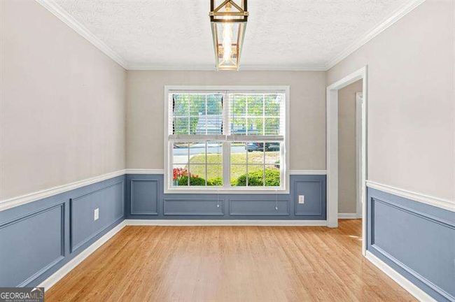 182 Garden Manor Ct, House other with 3 bedrooms, 3 bathrooms and 2 parking in Loganville GA | Image 6