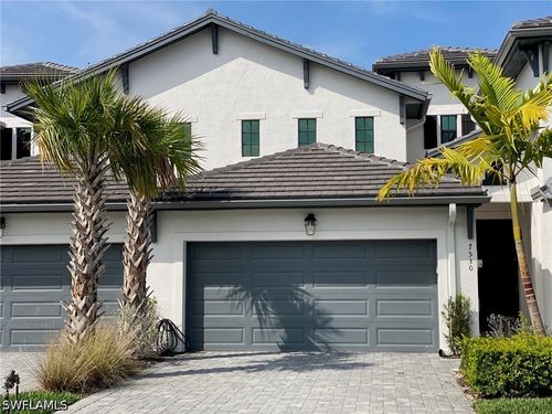 7530 Rockefeller Dr, NAPLES, FL, 34119-9852 | Card Image